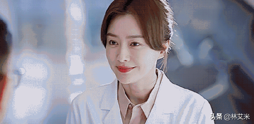 《关于唐医生的一切》：空降海归女主任唐佳瑜，被排挤，如何破局