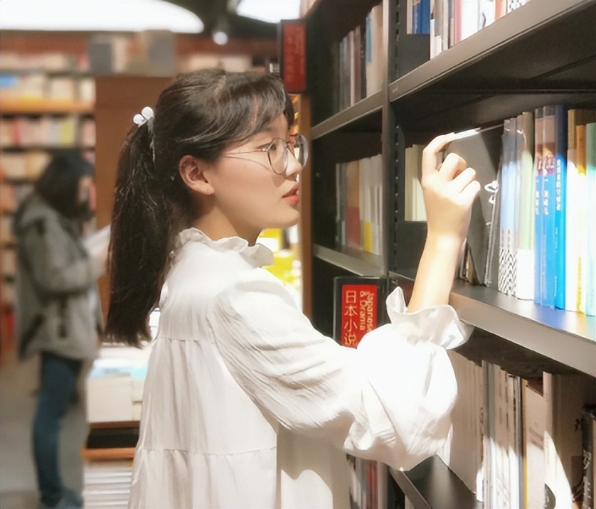 未来15年适合女生的专业，有“钱途”有前景，考生家长可提前了解