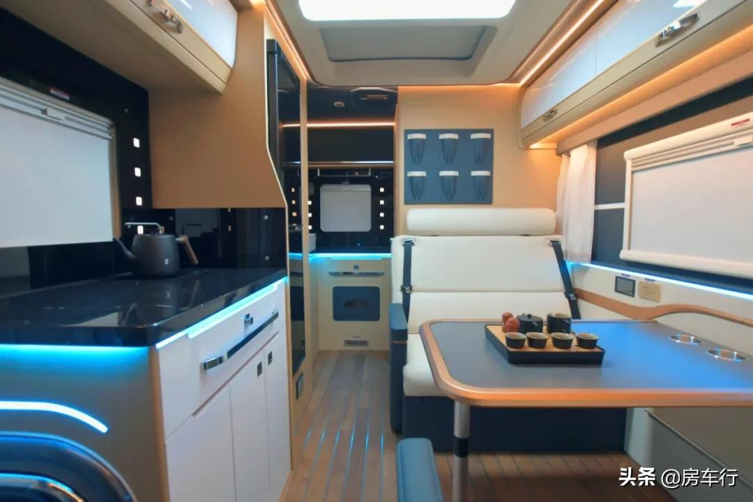 高端代名詞?這十三款進口依維柯房車各有千秋,你更喜歡哪一款呢