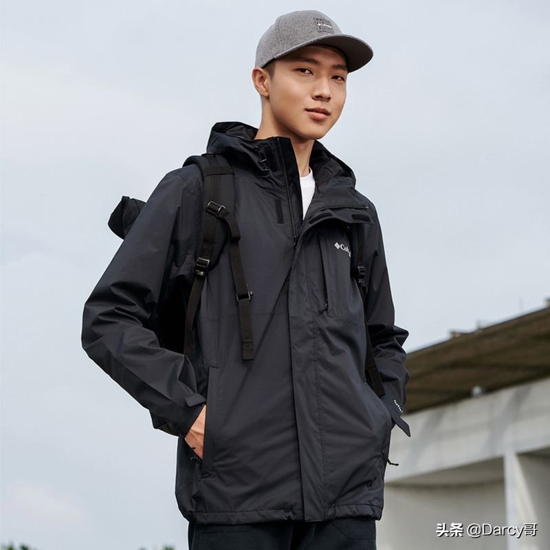 十大高性价比冲锋衣品牌推荐：适合普通消费者的优质选择