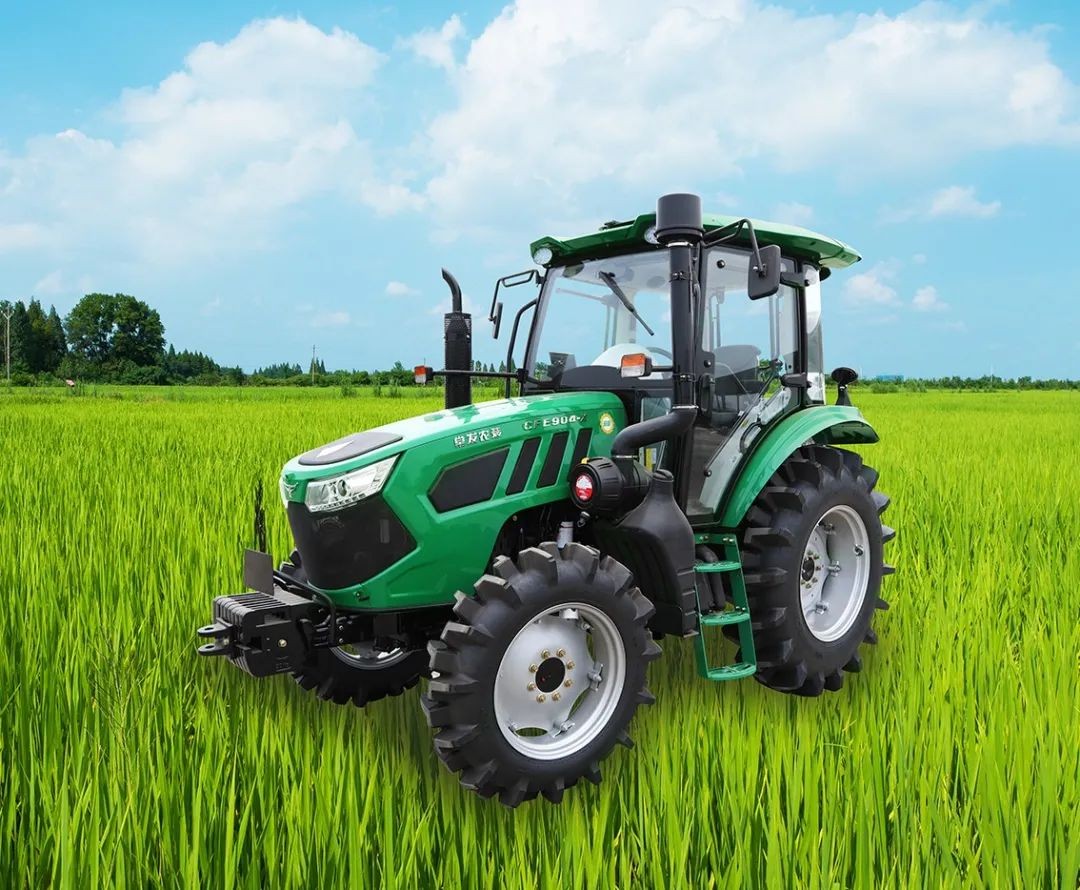 基本型配置 : 常发发动机,带预热器,独立操纵双作用