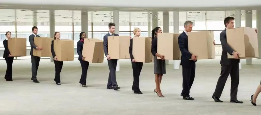 1800亿收购医疗科技巨头后，拟裁员数千人