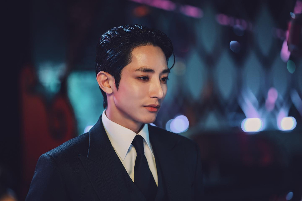 关于还有明天李洙赫的8件事雕刻般的美貌性感低音