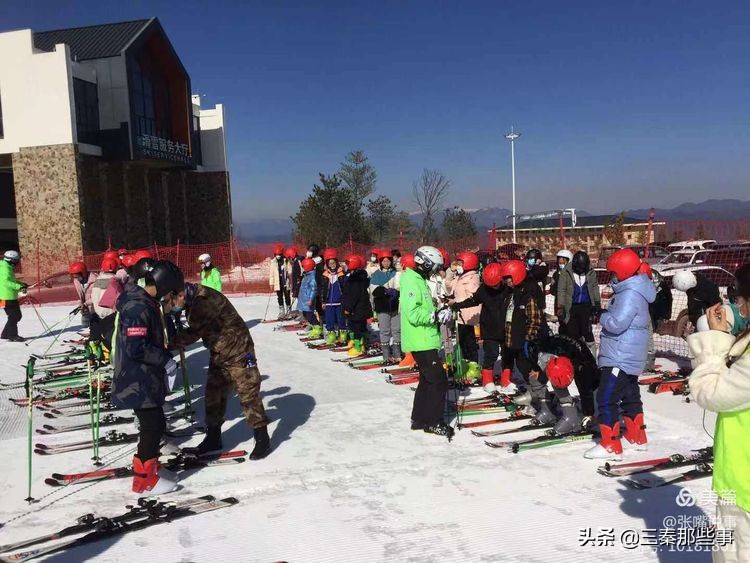 扶风县都有哪些奥运会体育项目(扶风县第二初中“走上冰雪•滑向冬奥”冰雪研学活动纪实)