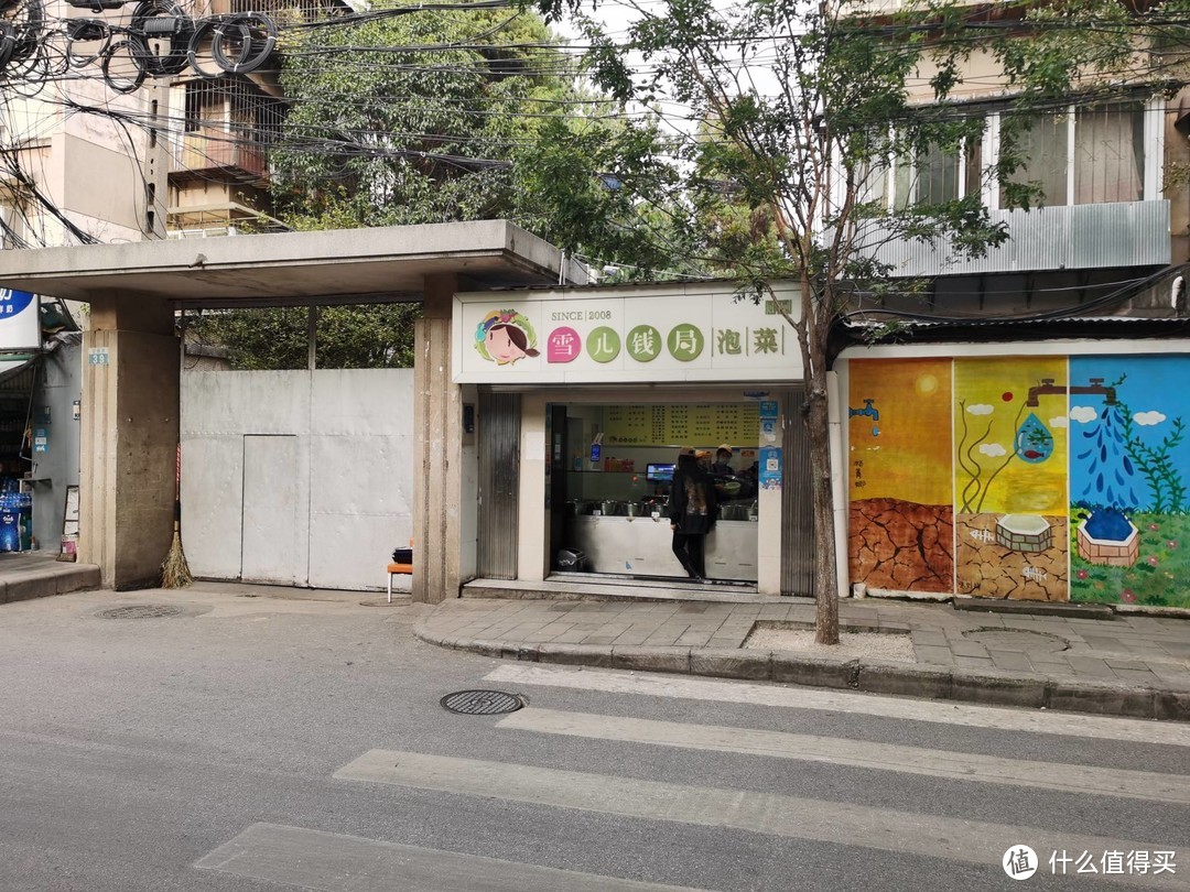 旅行就要边走边吃：舌尖上的昆明，盘点我在昆明吃到的各种美食