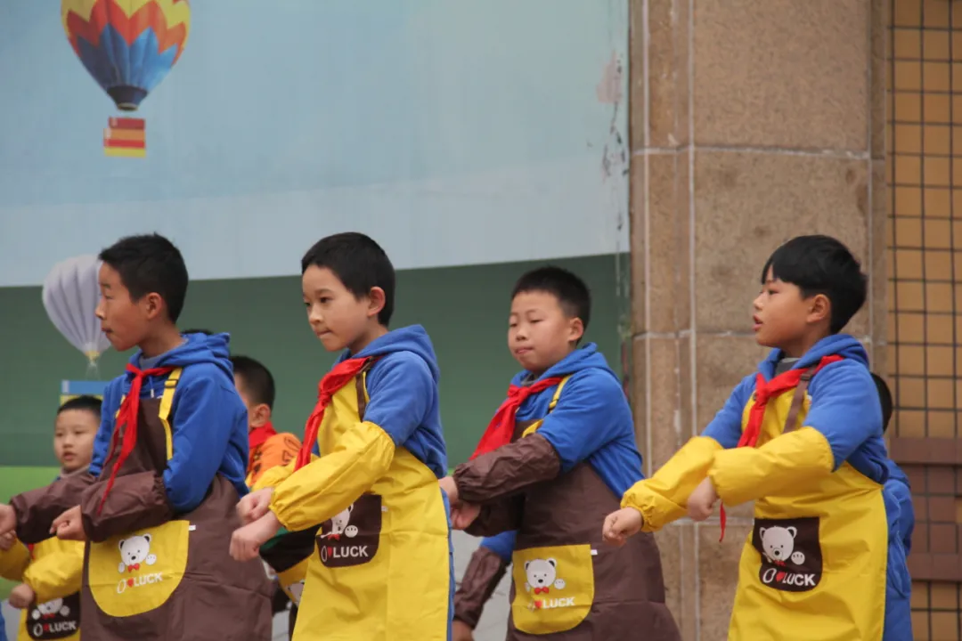 双流区九江小学——培养龙鱼娃娃有温度,传承劳动精神有力度