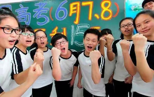 高考试卷为啥不能全国统一？明朝朱元璋统一试卷，结果引来大乱子