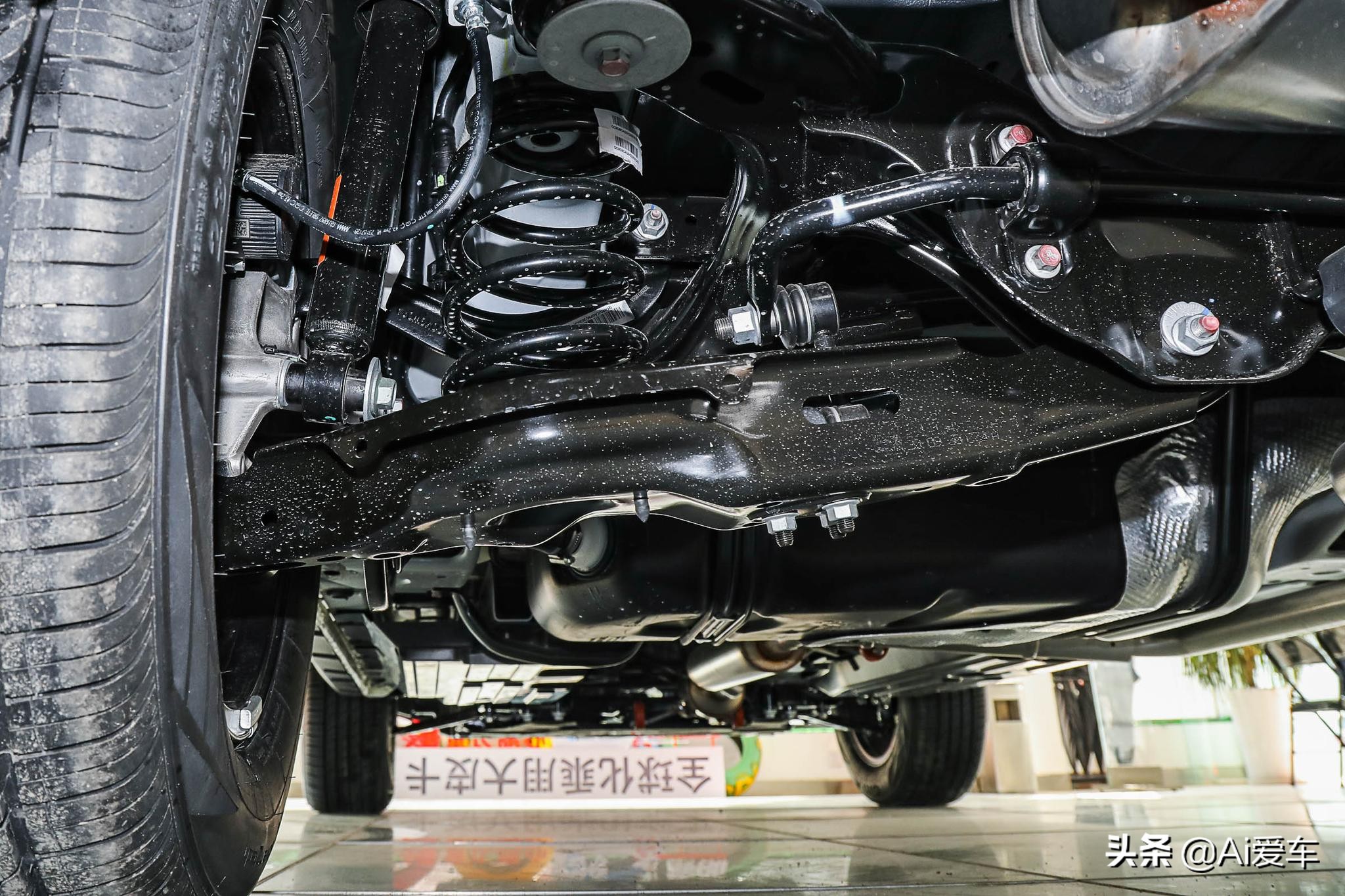 便宜城市越野SUV，大空间满足家用，增压低油耗，带你看哈弗大狗