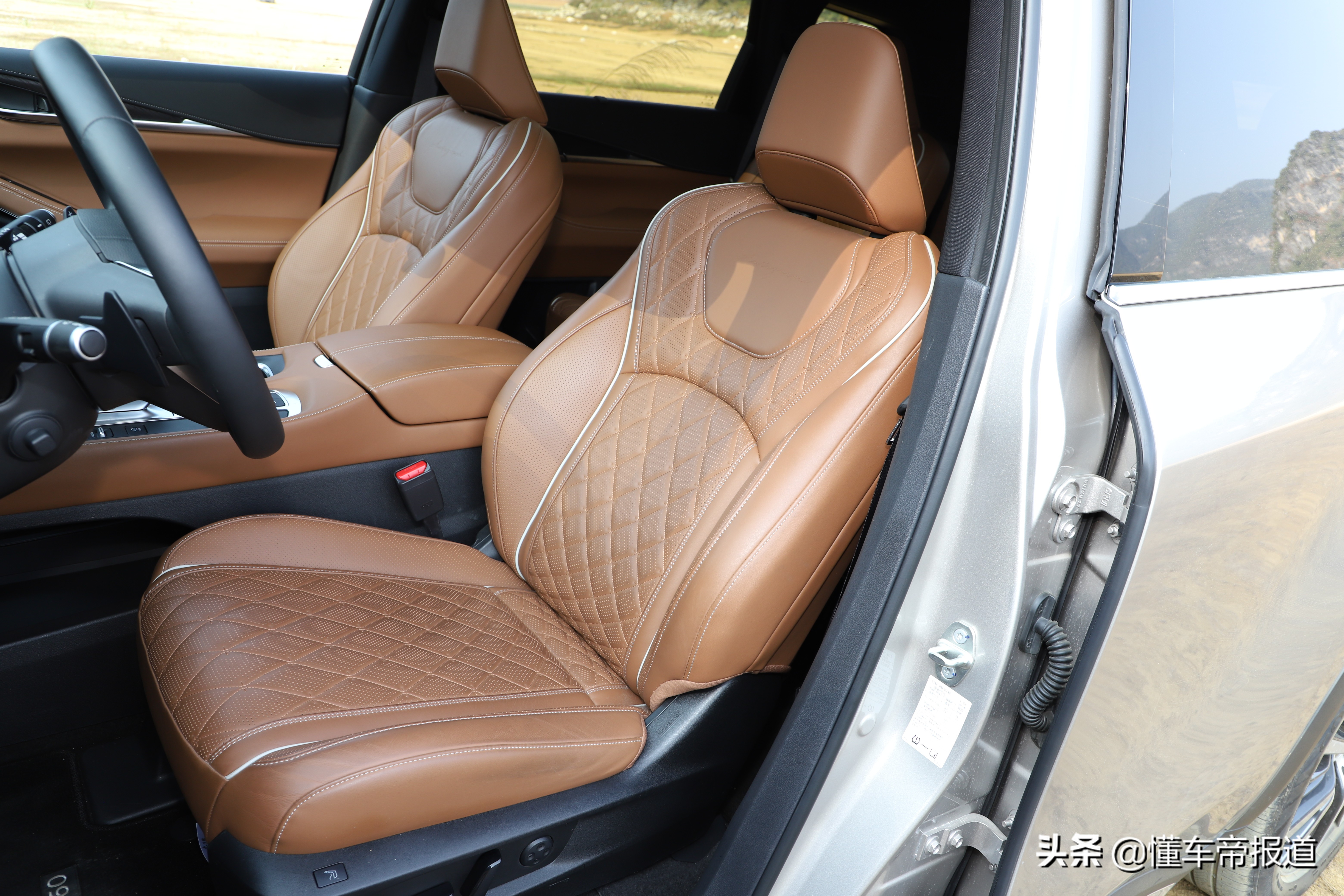 试驾｜体验全新英菲尼迪QX60，细节比较出色，舒适依旧是代名词