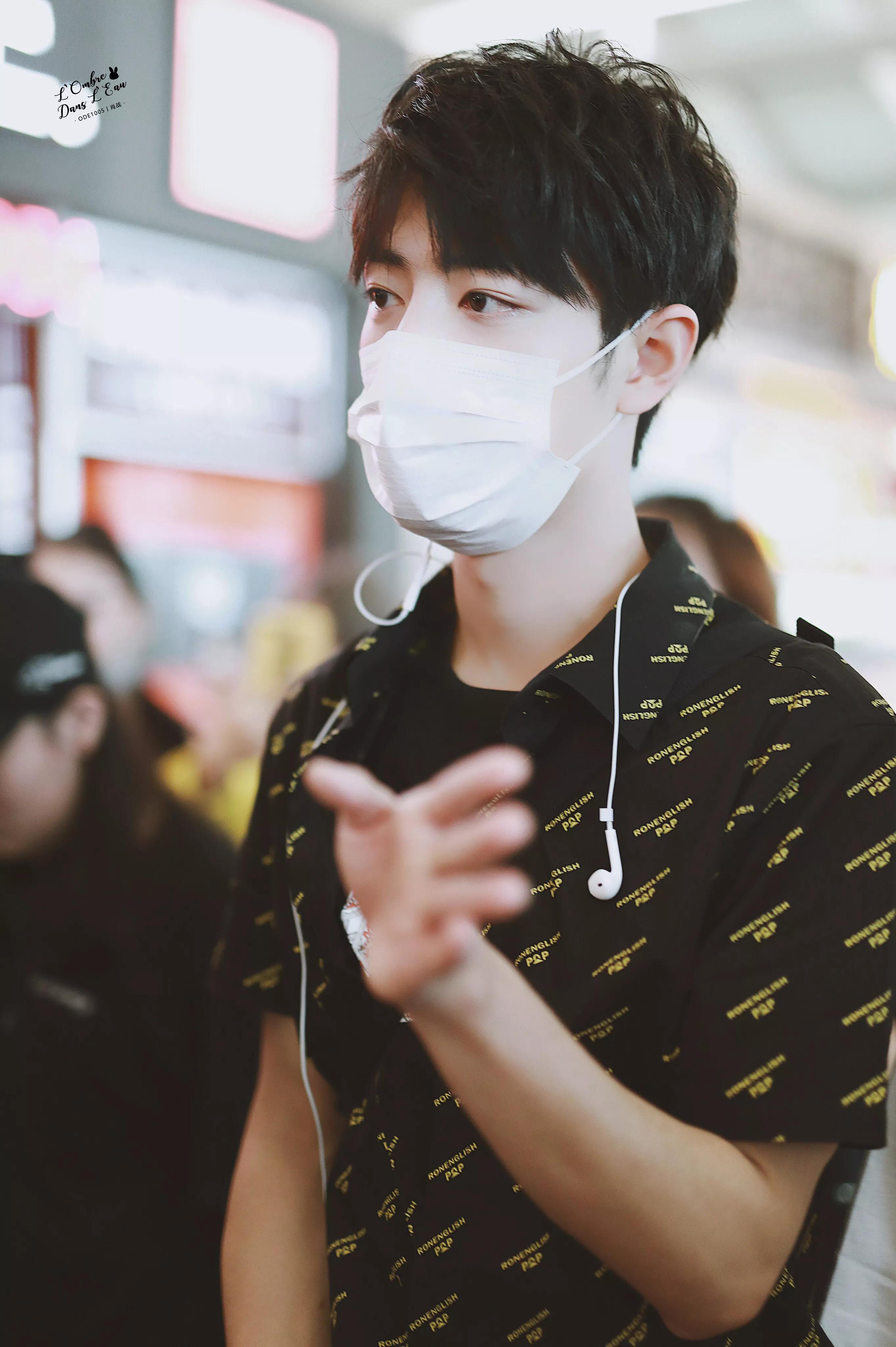 考古肖战:2018年9月—12月机场时间线汇总,今天请叫我收图狂魔