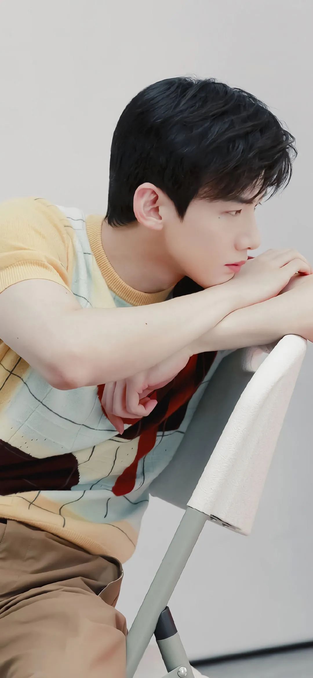 精选男明星壁纸合集｜秦霄贤｜白敬亭｜胡歌｜车银优｜陈立农