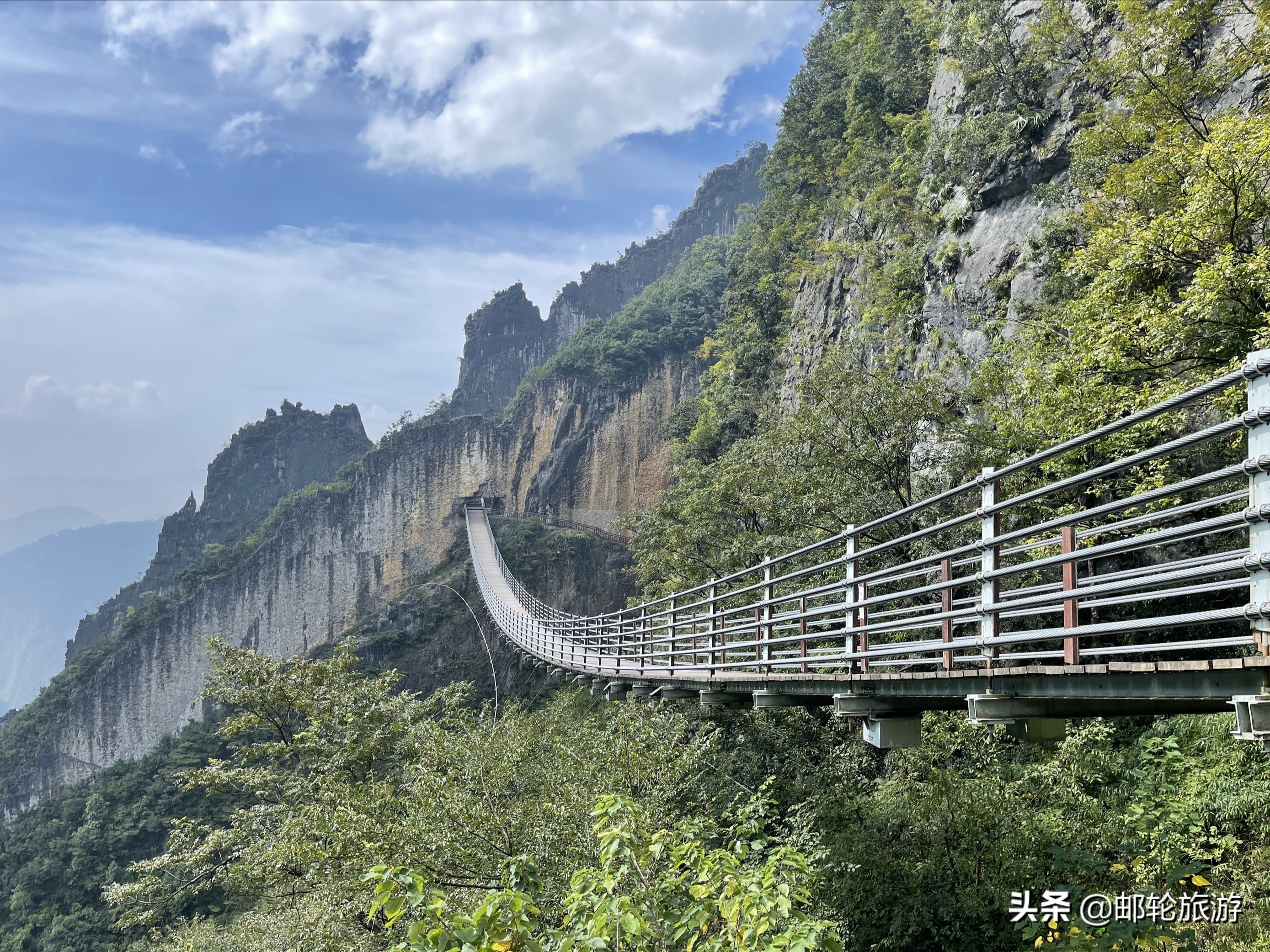 长江三峡游轮旅游，华夏神女1号游轮旅游行程和船票价格