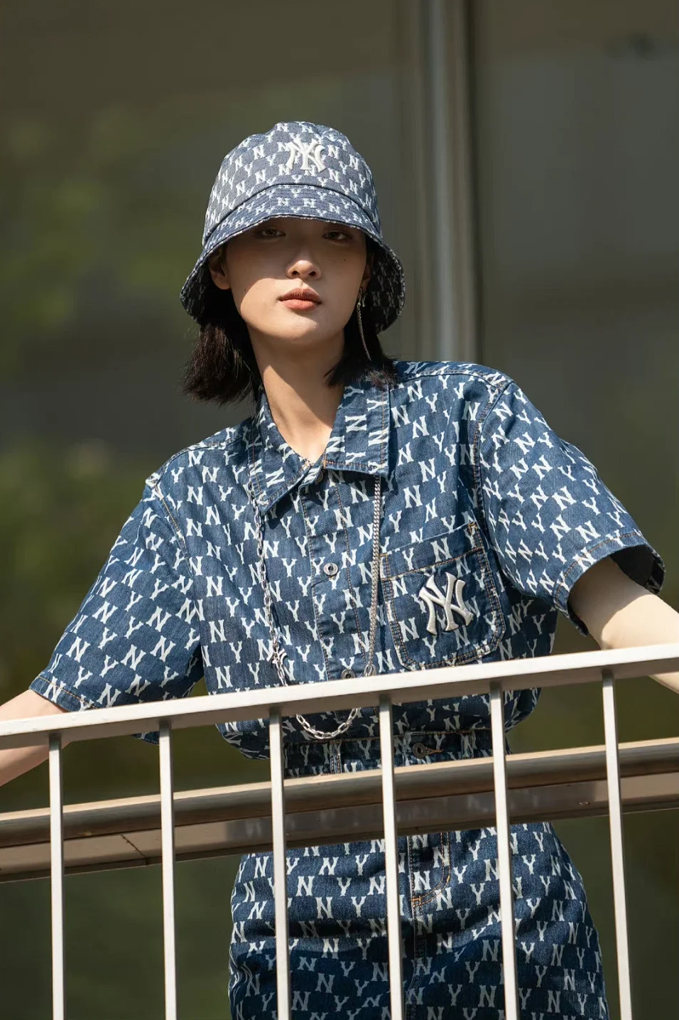 次次艳压00后小花，35岁的杨幂心机在哪儿？