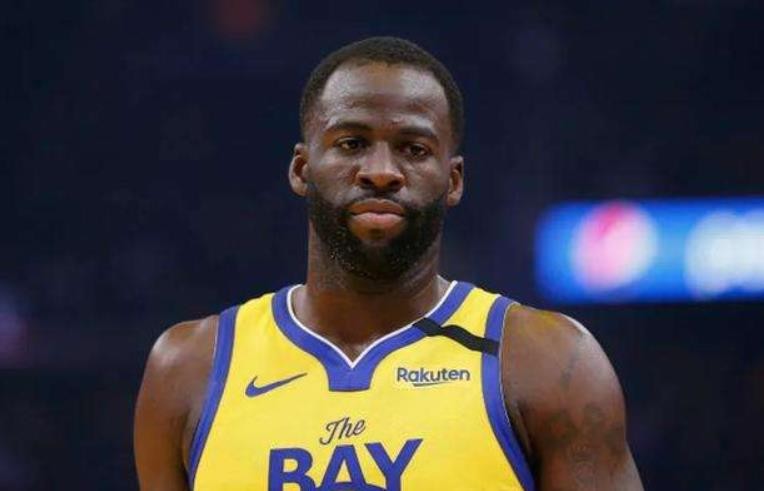 nba哪些球星打球脏(难以被接受！盘点NBA打球最脏的十大球星：前三名实至名归)