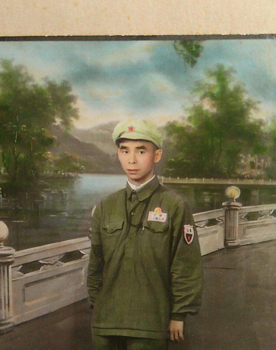 建国初期的共和国军人:一组上色老照片,重温那段激情燃烧的岁月