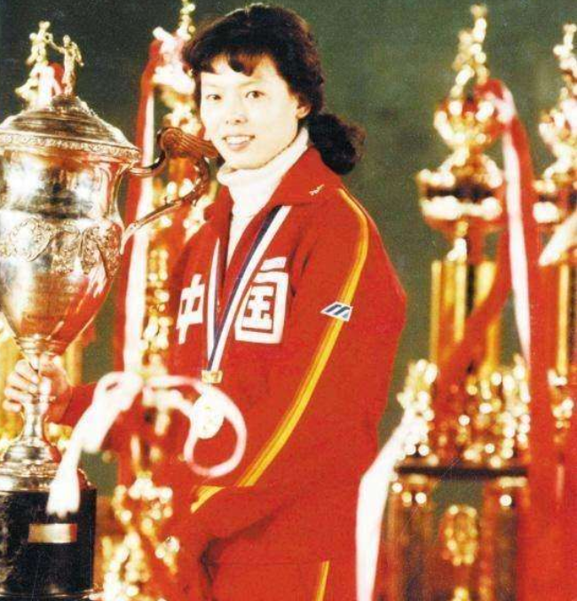 2013年陈招娣病逝，骨灰中发现多枚钢钉：曾是女排5连冠功勋