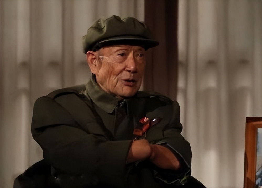 "冰雕连"英雄周全弟:15岁卧雪三日冻掉四肢,中国军魂让人动容