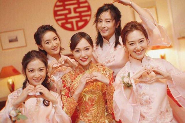 唐嫣大学室友兼伴娘，演过《延禧》《芈月传》，出道17年都不火