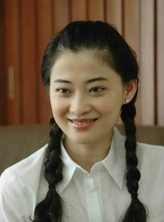 梅婷的美，佟丽娅的大气，霍思燕的温柔，是无数人的幻想吧