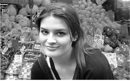 日本小伙杀人后边逃亡边整容，2年后落网，因太帅被无数少女追捧