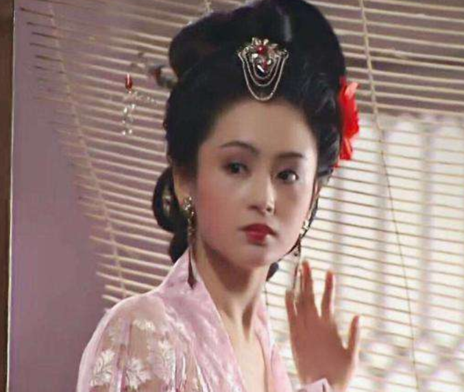 历史上根本不存在的4人，名字非常耳熟，你是否以为是真的