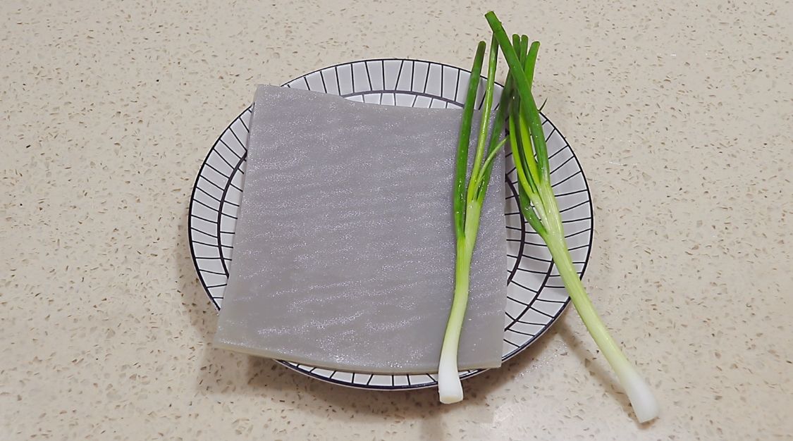 烤苕皮的秘制酱做法（教你这样做比吃肉还香）
