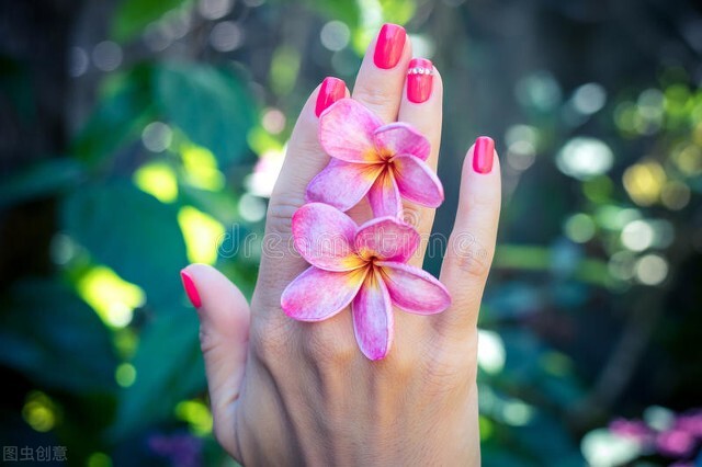 内心充满阳光的励志短句，善良温和，坦荡生活