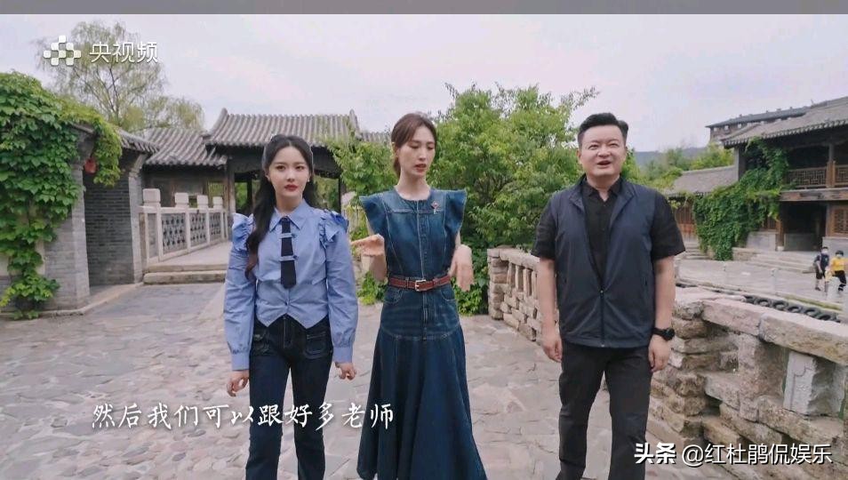 央视主持人张宇李佳明参与非遗节目制作，跟王艺瑾组成“987”团