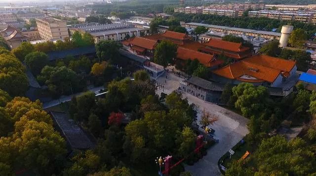 百亿白酒共赴工业旅游