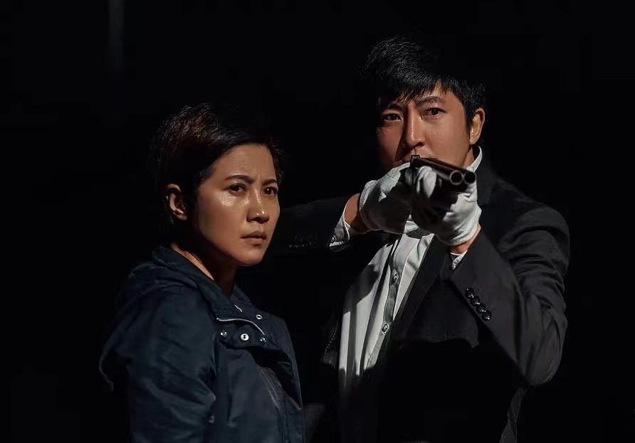 电视剧评分前十，悬疑剧占了5部，《人世间》不是第一