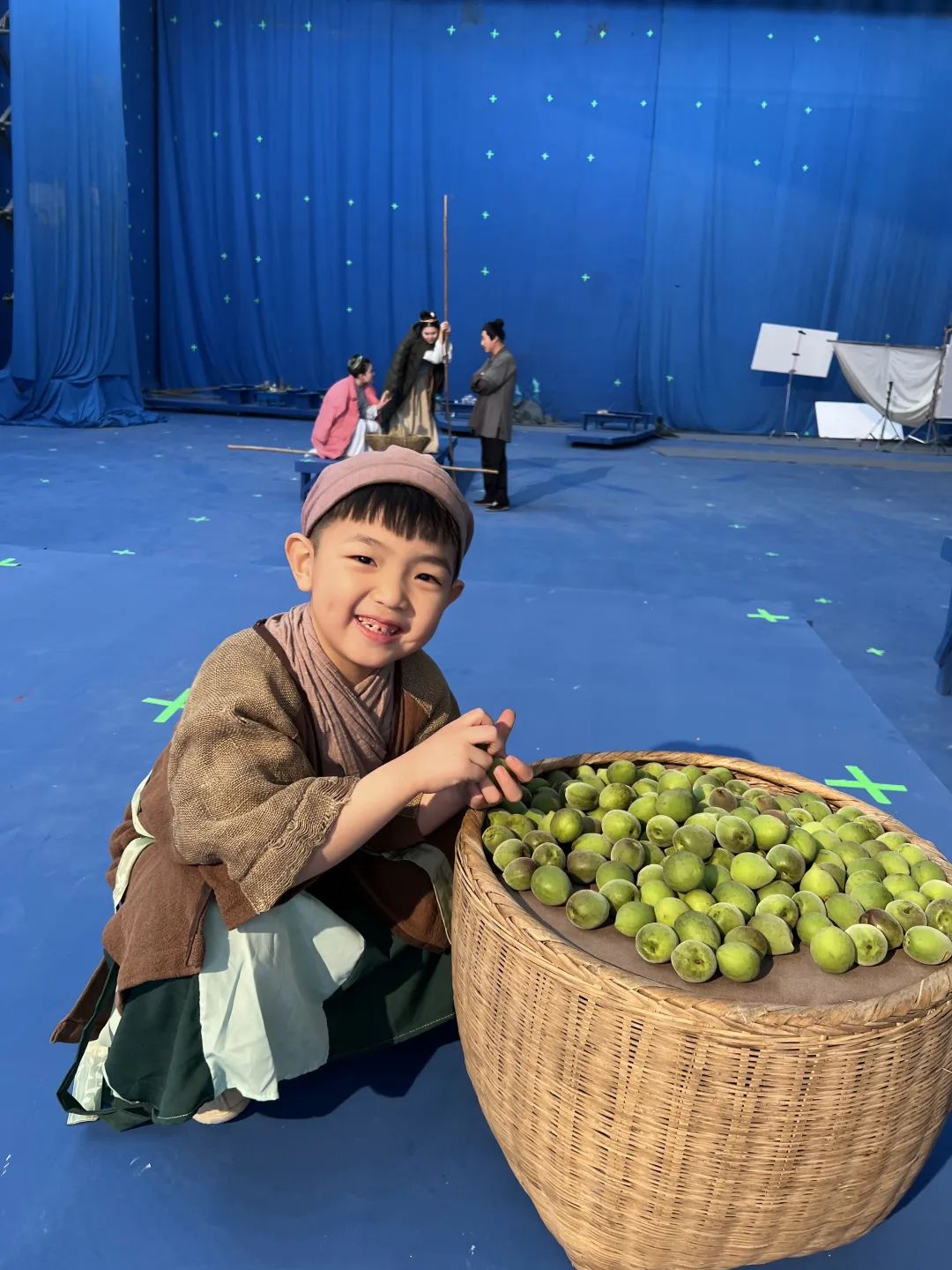 大兵小将传媒小艺人金子谦受邀拍摄统一全新青梅绿茶广告