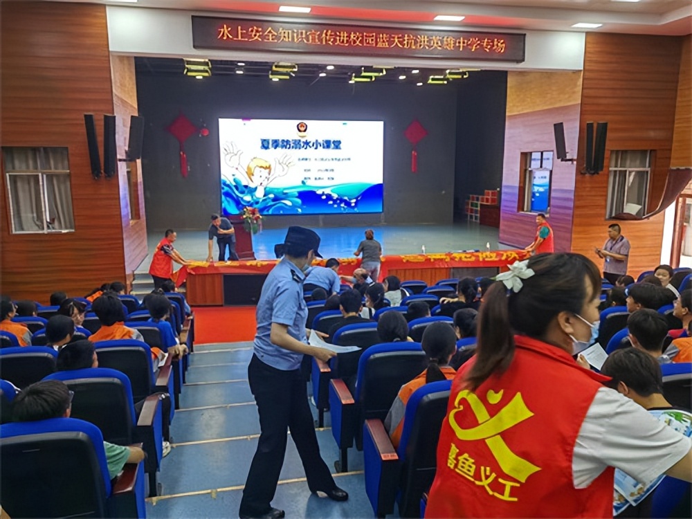 湖北省咸宁市嘉鱼县：“珍爱生命预防溺水”安全知识宣传进校园