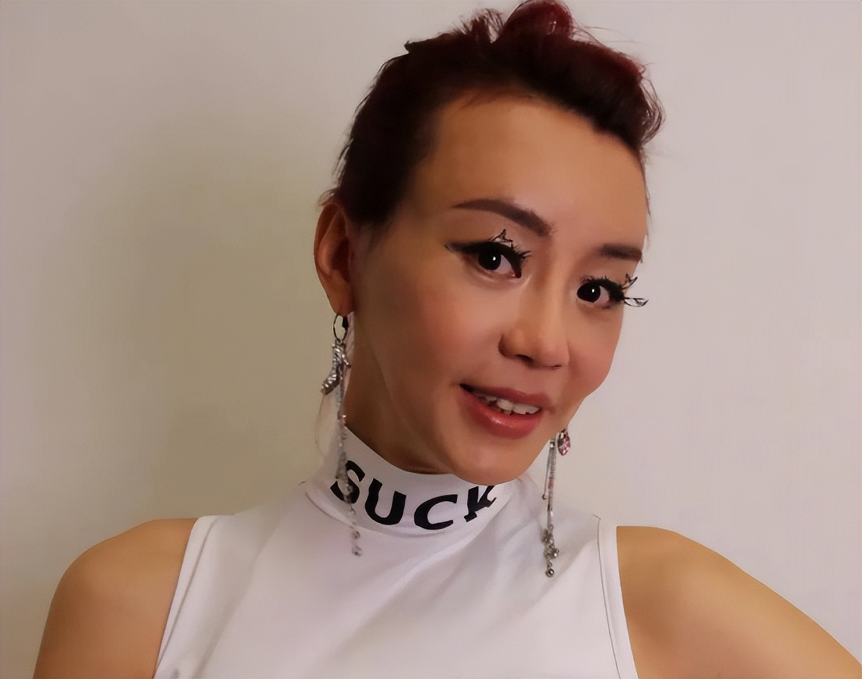 网红自曝给林志颖打电话，却被其痛骂，林志颖罕见发声回应质疑