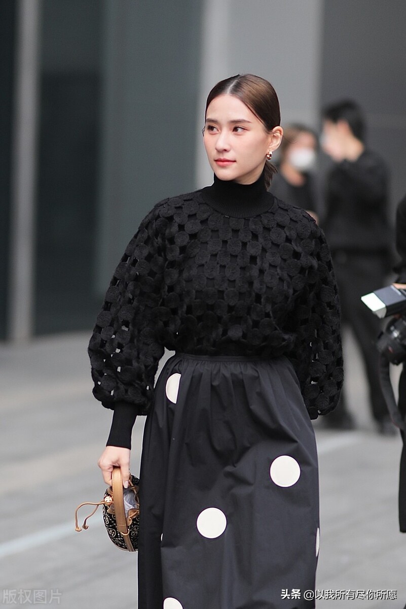 富家千金何超莲