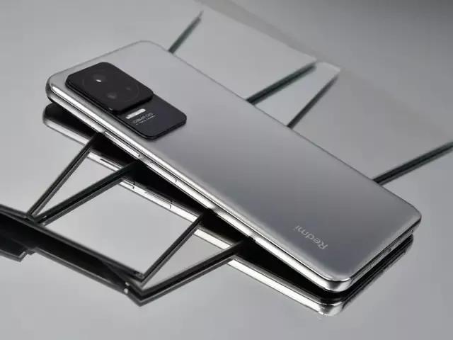 红米或将在近期发布小屏旗舰机