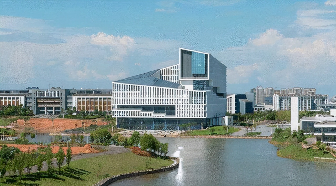 2022安徽高校排名出炉，合工大、安大进步明显，中科大倍感失望