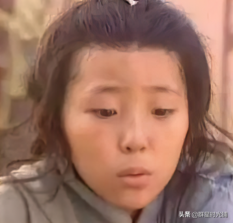 吴京戏里的第一个“龙小云”，回头看看，才明白她的选择有多聪明