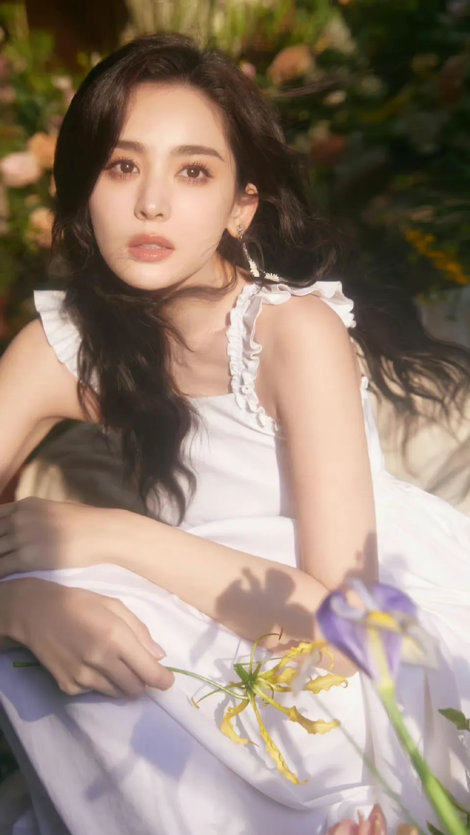 新疆四美之一,明媚美女古力娜扎的黑红成名史