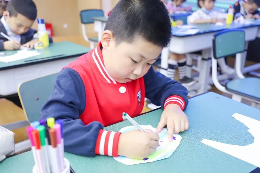 成都市双流区黄甲小学携手黄甲幼儿园开展手拉手幼小衔接活动