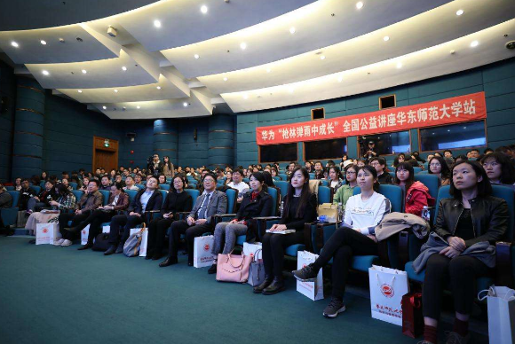 华为与三所大学签约，这次的选择让不少人感到意外，毕业生有福了