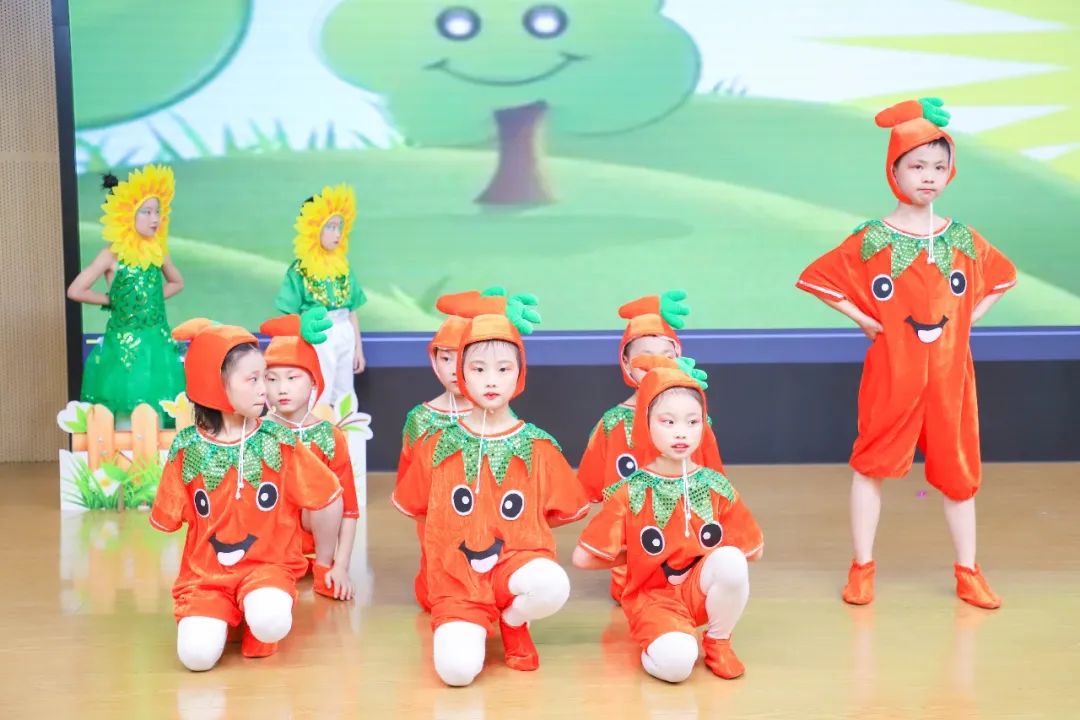 花田花绽，阅读悦心｜双流区黄甲小学举行读书节之阅读表演赛