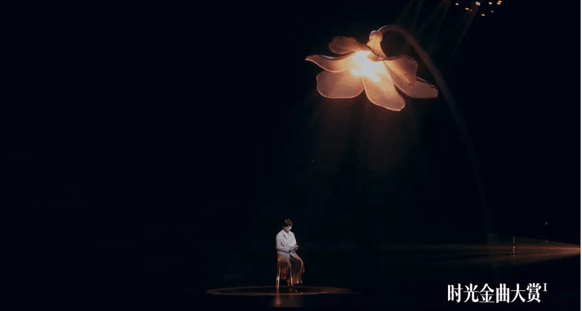 时光金曲大赏舞美天花板！全面揭秘催泪情怀背后的“秘密武器”