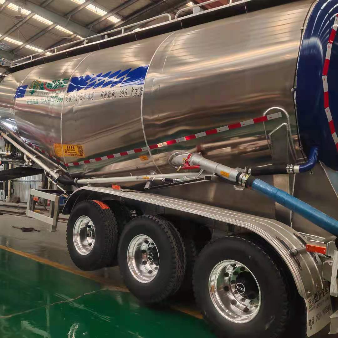 半掛車駕照取消實習期，拿到A2就能帶掛