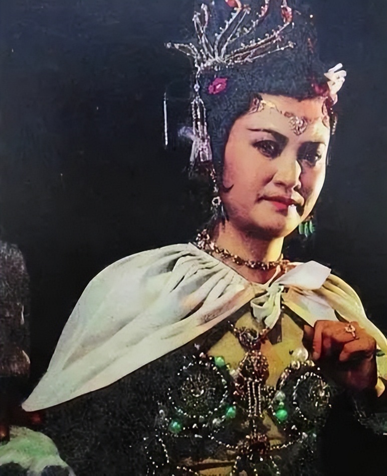 《西游记》导演：我找遍全国的漂亮妞，你们却只盯着只猴子看？