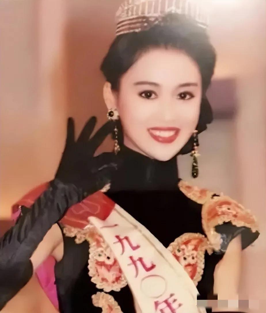 19位惊艳了时光的“80年代港风美女”，个个美到窒息，一见误终身