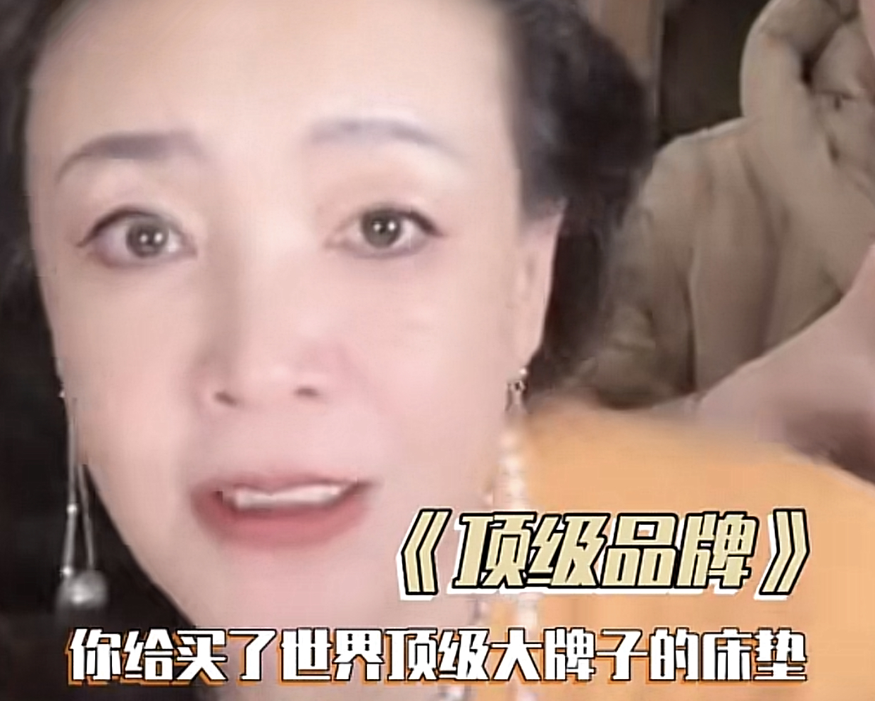 闹剧升级：大S不舍百万真床垫？赝品床垫销毁现场曝光，汪小菲破防又发文！