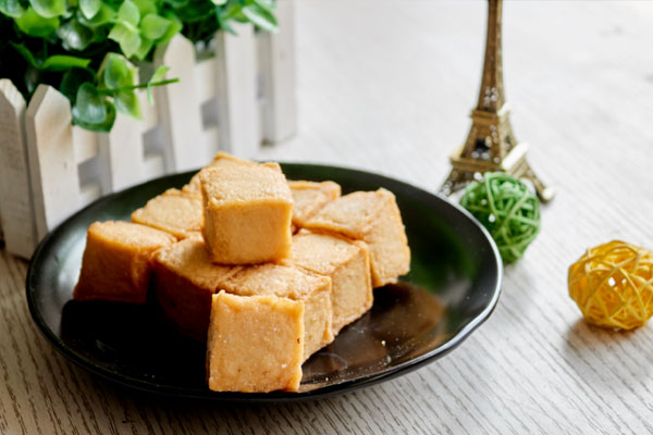 发白豆腐泡过甲醛？豆腐与蜂蜜不能放在一起吃？告诉你答案