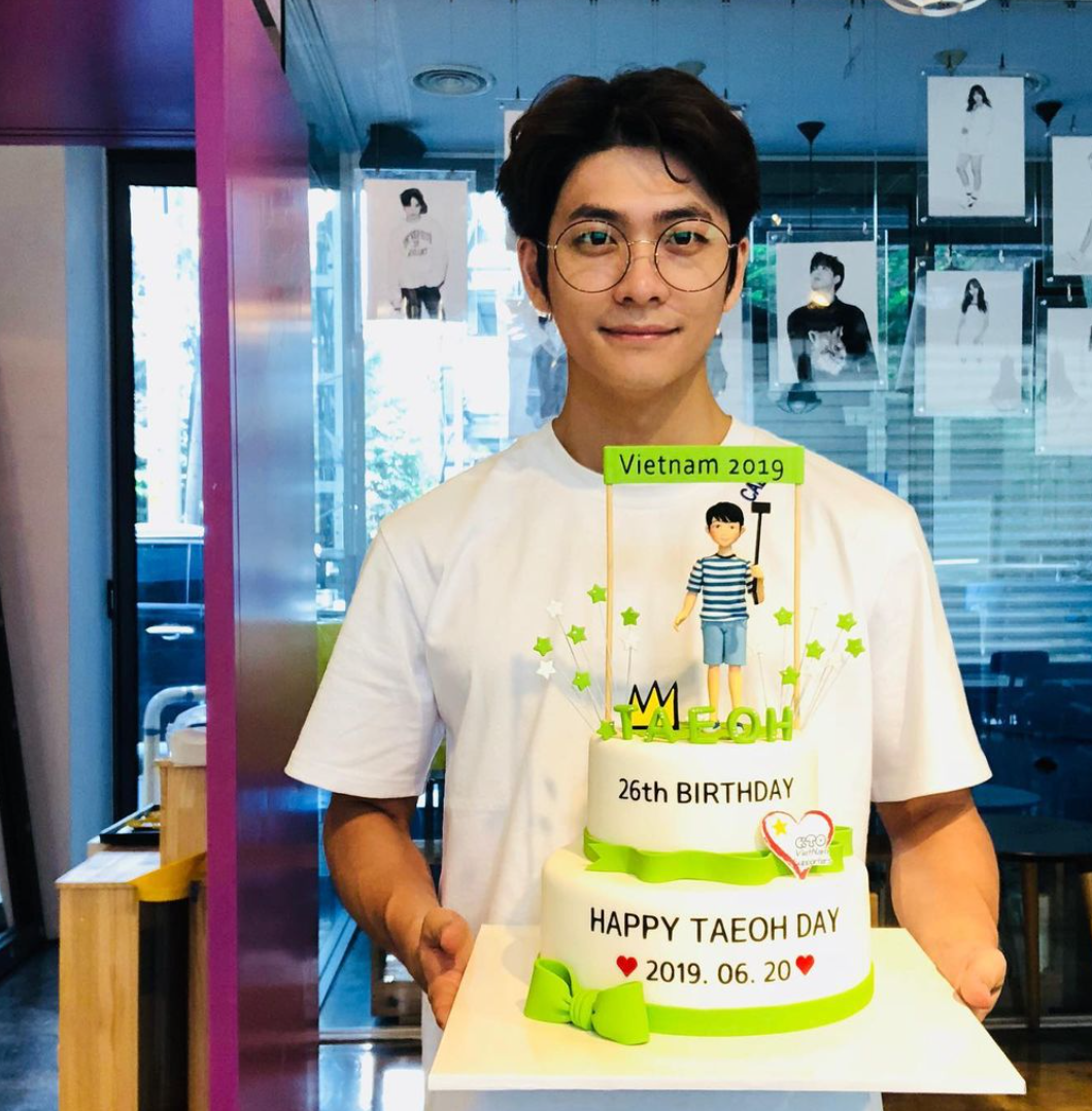 和徐康俊是好友：《非常律师禹英禑》的“暖男前辈”姜泰伍