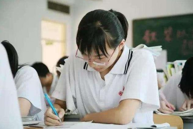 高考中如何区分双胞胎作弊？检验方法公布，学生：这招真狠