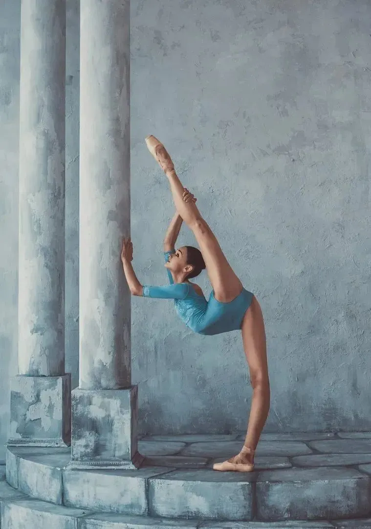 精美图片：人体摄影艺术，舞蹈的灵动之美